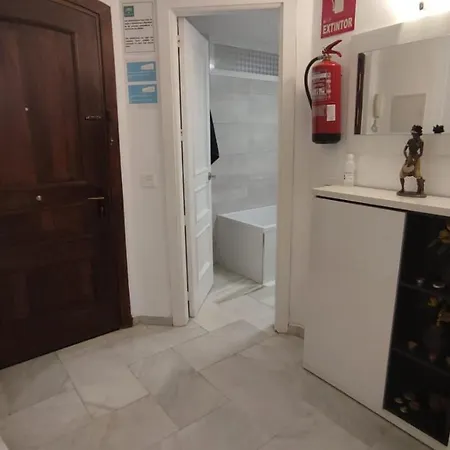 Apartment En Puerto Marina G204