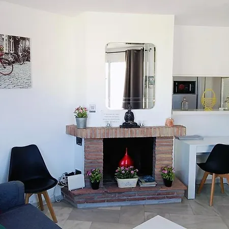 Apartment En Puerto Marina G204 *